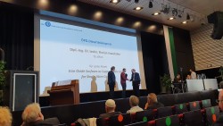 Florian receiving his award at the ÖPG annual meeting in Leoben
